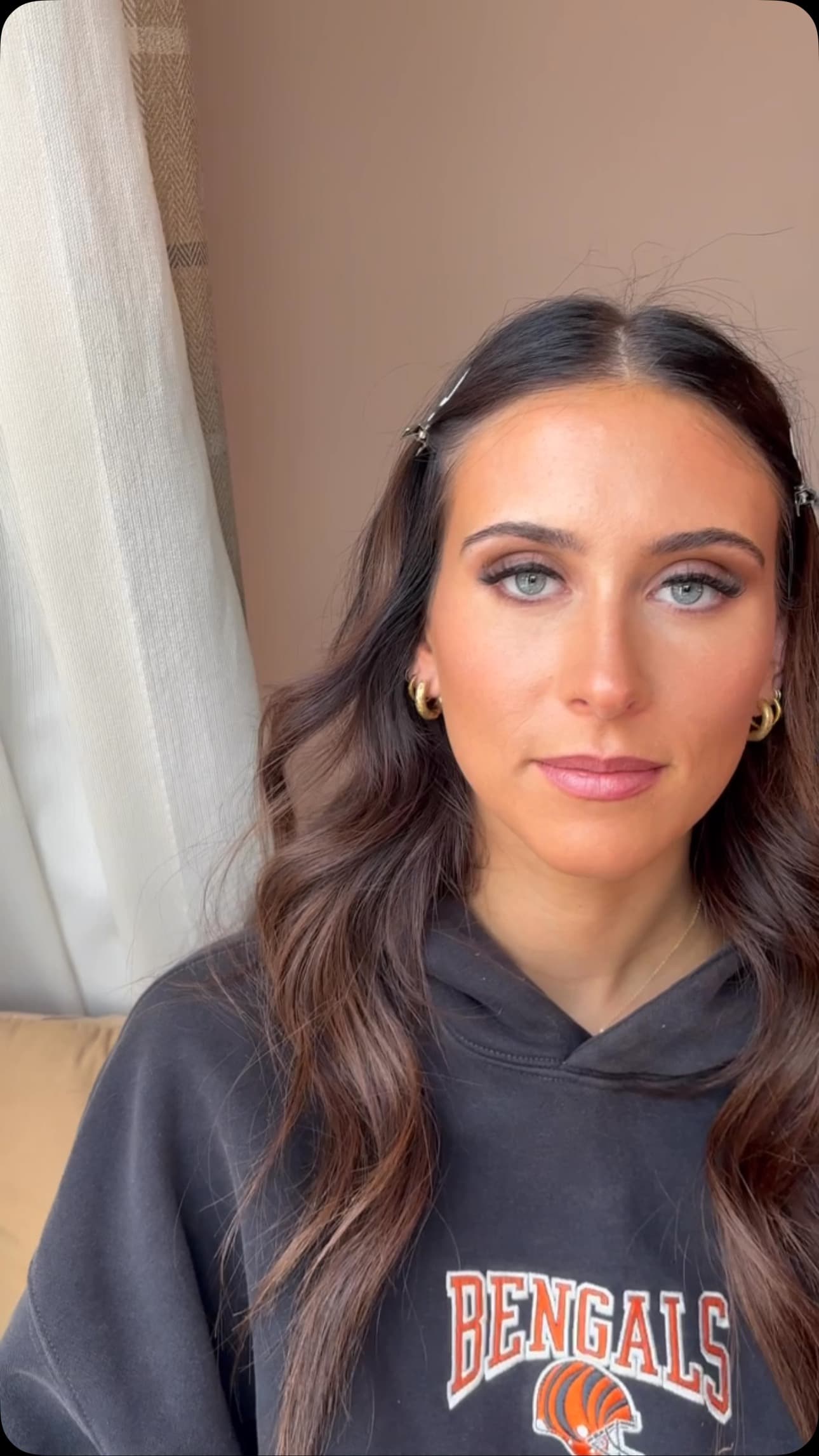 Natural glam makeup look